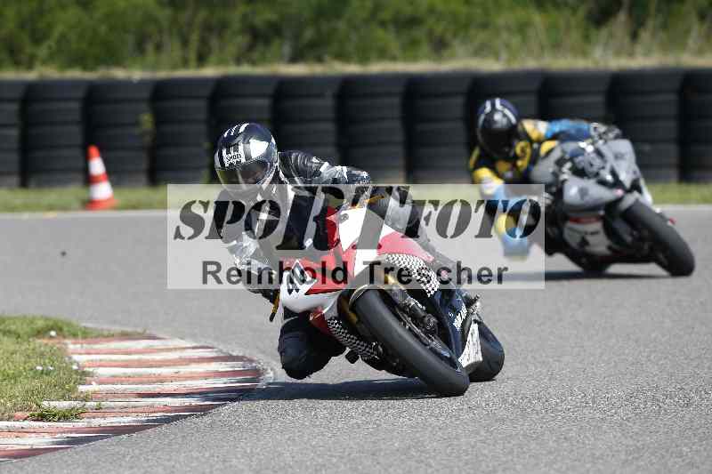 /44 09.08.2025 Plüss Moto Sport ADR/Einsteiger/40